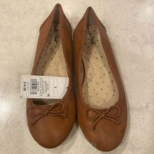Girls cat and Jack size 3 slip on brown shoes new with tags